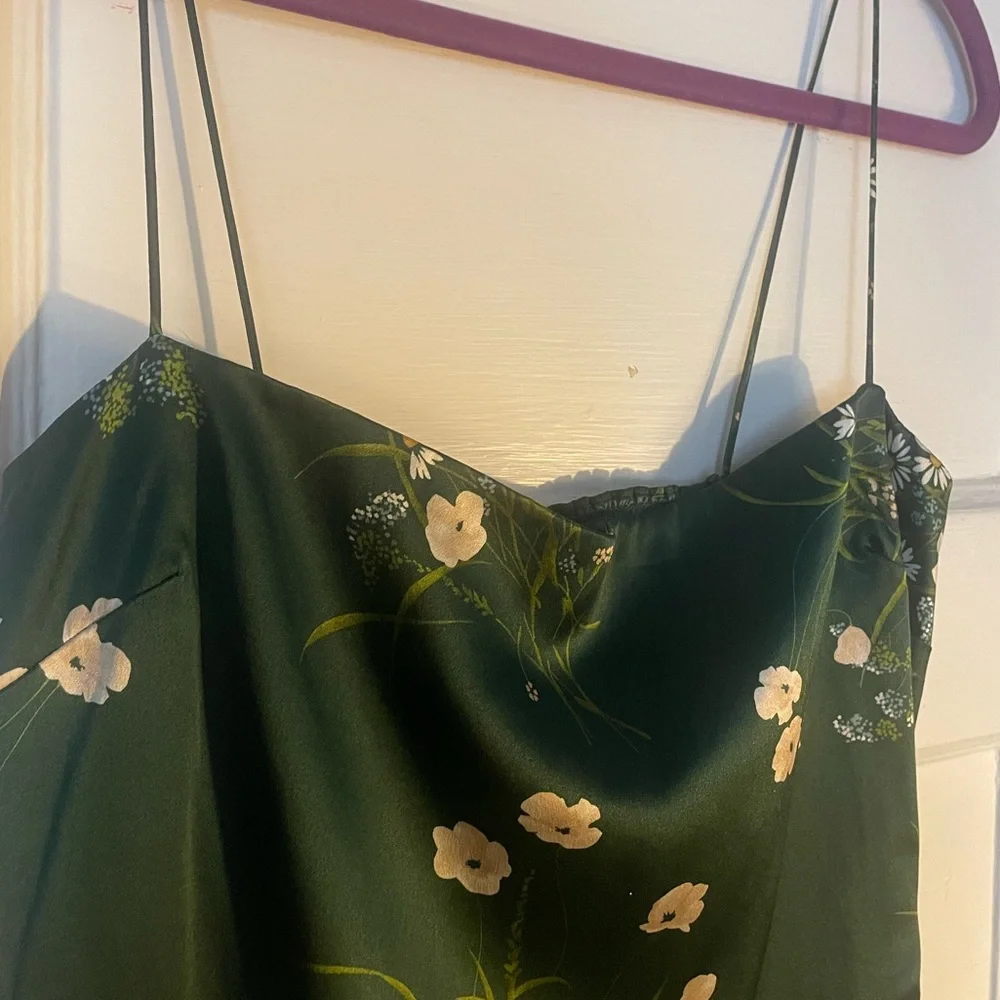 SOLD - Reformation Frankie Silk Green Dress - size 6 - Picture 3 of 7